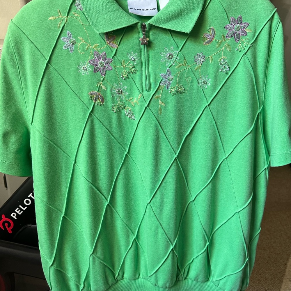 Alfred dunner women’s polo size large green great details !!!! - Picture 8 of 8